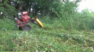 Косилка КН - 1,1 на высокой траве