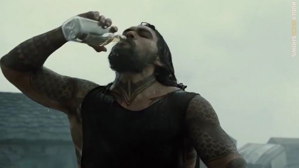 UGLY DUCK: Joakim Karud - Waves | Cryptic beauty | Superheroes & Alcohol