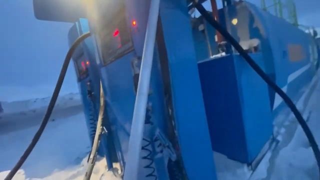Установка контейнерных АЗС Benza на Крайнем Севере смотреть онлайн