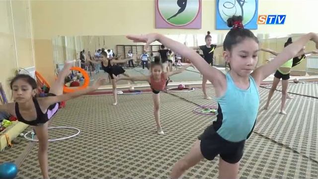 Тренер по художественной гимнастике из Самарканда получила государственную награду смотреть онлайн