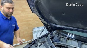 Сверчок в передней панели KIA Optima 2020.