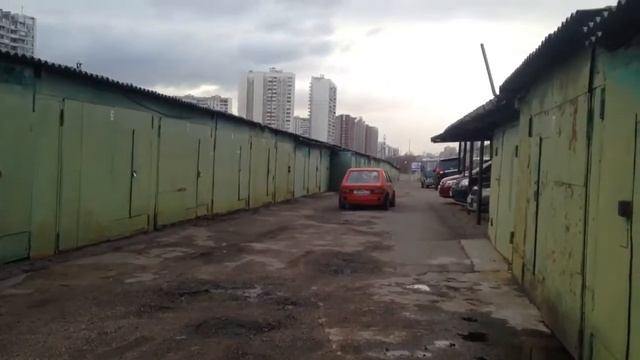 Не прошло и года.. смотреть онлайн