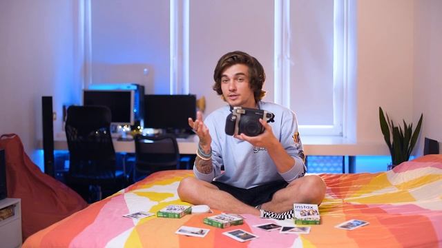 Instax wide 300 только для хипстеров. Так ли это? смотреть онлайн
