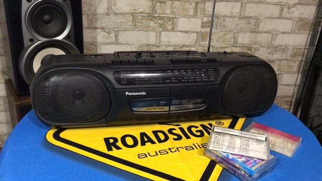 Panasonic RX-FT530. Демонстрація роботи. Eurodance'90-х. смотреть онлайн