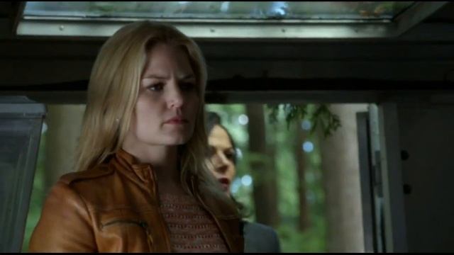 Эмма Киллиан Робин и Реджина находят фургон Снежной Королевы 4x06 смотреть онлайн