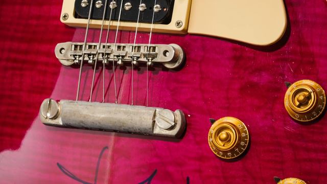 Guitar Expert Discovers Kirk Hammett's owned & used Gibson Les Paul | Metallica смотреть онлайн