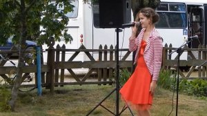 На сердце рана у меня - Поёт ОЛЯ  Гвоздовская 14 лет!!!  . Завершье  СДК !!!.mp4