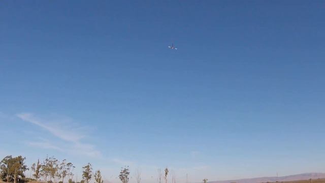 XLPower Specter 700 First Flight and Crash (ESC shutdown) смотреть онлайн