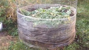 КОМПОСТЕР из СЕТКИ и СТРЕТЧ-ПЛЕНКИ . 14 октября. ГАЛОПОМ по ОГОРОДУ N26. COMPOSTER MESH and STRETCH