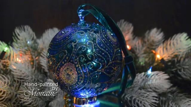 Набор елочных игрушек с витражной росписью 