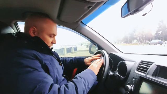 Тойота Хайлендер 3,5 AWD 2011 г.в. - Валерий.