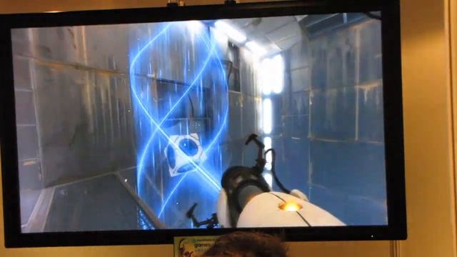 Portal 2 New GamesCom 2010 Trailer + Added Material смотреть онлайн