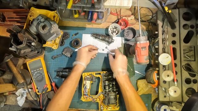 DeWalt Cordless SDS Drill 18V DCH273 Repair.  No Longer Hammering