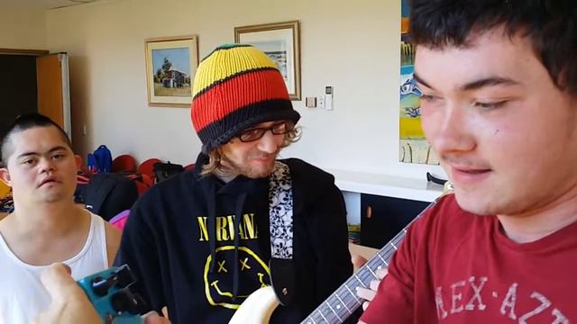 Iron Hayden, Sterling Silver and Kenny Bayhawk reviewing @medoramps custom modified guitar pedal смотреть онлайн