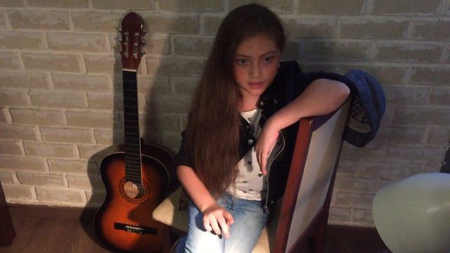 Айдан Бабаева поет песню Ани Лорак Забирай