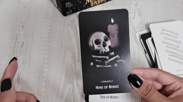 Обзор The Macabre Tarot /Жуткое Таро смотреть онлайн