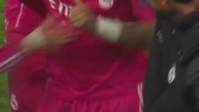 ГОЛ МАРСЕЛО ШАЛЬКЕ v.s РЕАЛ МАДРИД 0 - 2 18 02 2015 Marcelo Fantastic Goal 18022015 смотреть онлайн