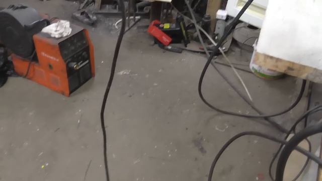 Полуавтомат Циклон ПДГ 200-1 УЗ.220В. Мелкий ремонт двух аппаратов. смотреть онлайн