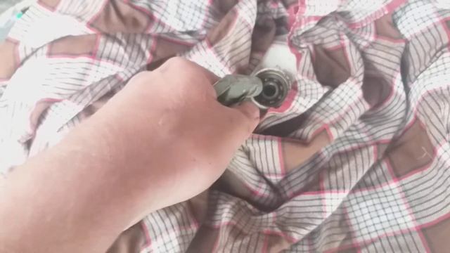 Скрипит или плохо крутиться переднее колесо на скутере! смотреть онлайн