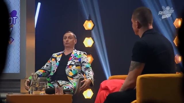 Вадим Галыгин в Анекдот Шоу. Байки. Часть 2 смотреть онлайн