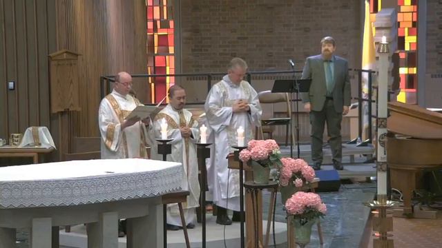 9:30am Mass, May 8th, 2022, the Fourth Sunday of Easter. Mass intention is for the Walter Johnson. смотреть онлайн