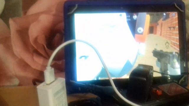 играю в чикен ган(ChickenGuh)