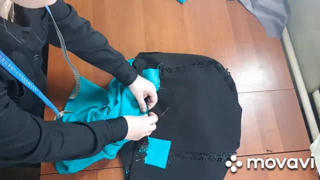 Как заменить старую или пришить новую подкладку на юбку. Как обработать шлицу подкладкой. смотреть онлайн