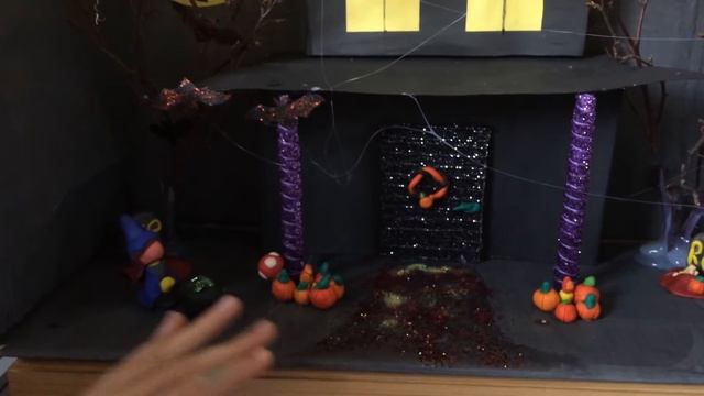 Дом-монстр своими руками. Поделки на Хэллоуин. Делаем с детьми. смотреть онлайн