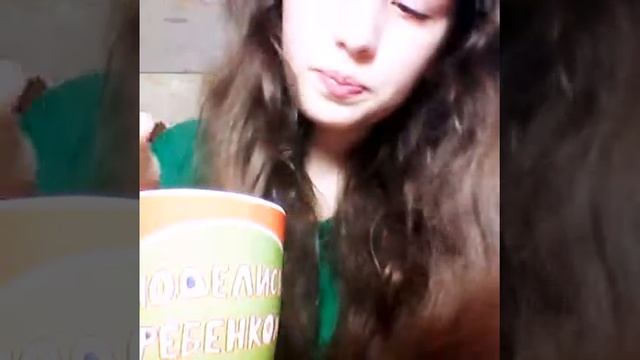 Задание/challenge выпить воду из дырявой трубочки) смотреть онлайн