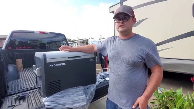 Dometic CFX3 55IM 12volt fridge unboxing and review смотреть онлайн