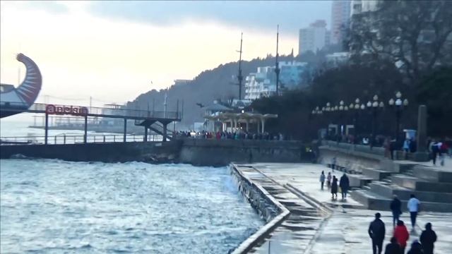 ▶️ Набережная Ялты 28 января 2023 смотреть онлайн