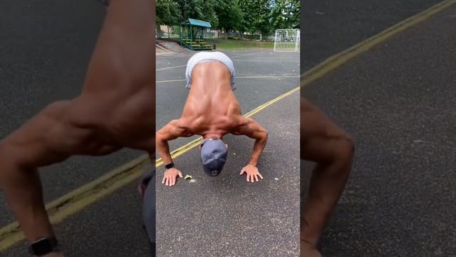 НЕ ДЕЛАЙ ЭТИ УПРАЖНЕНИЯ !!!! #workout #отжимания смотреть онлайн