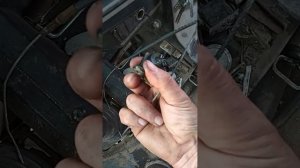 JCB 3cx поменял трос газа впервые .