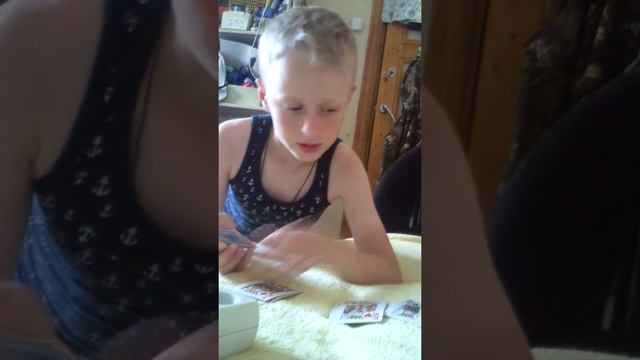 КАК СДЕЛАТЬ ФОКУС С КАРТАМИ/БЕЗ ЛОВКОСТИ РУК(—_—) смотреть онлайн