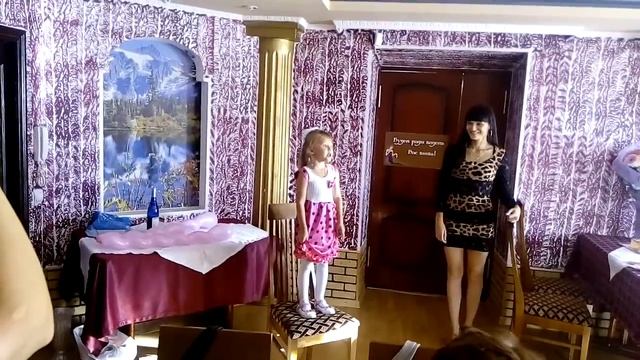 стишок бабушке на юбилей смотреть онлайн