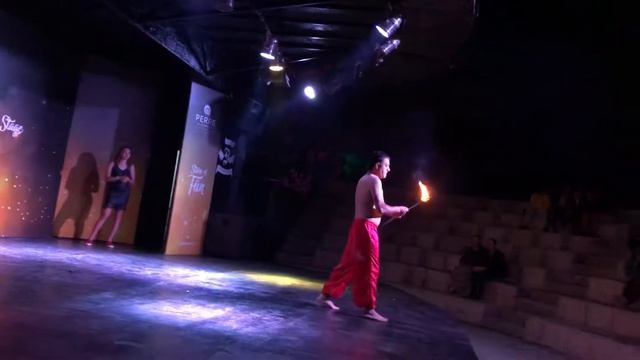 Йог не боится огня смотреть онлайн