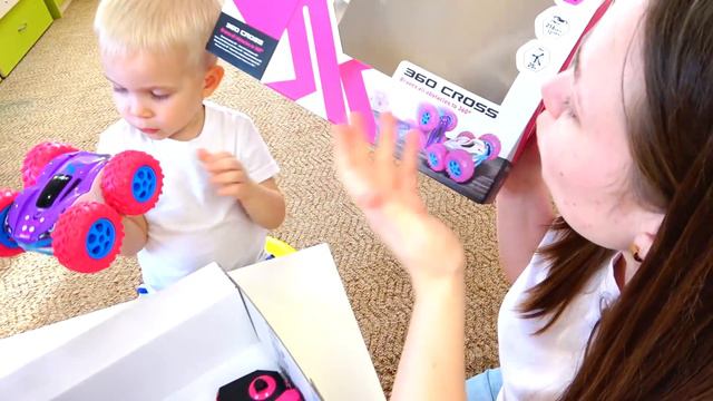 Lera and her new toy смотреть онлайн