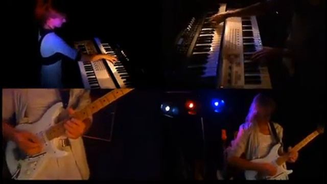 Lea Latin Studio Premaster Git/Keys смотреть онлайн