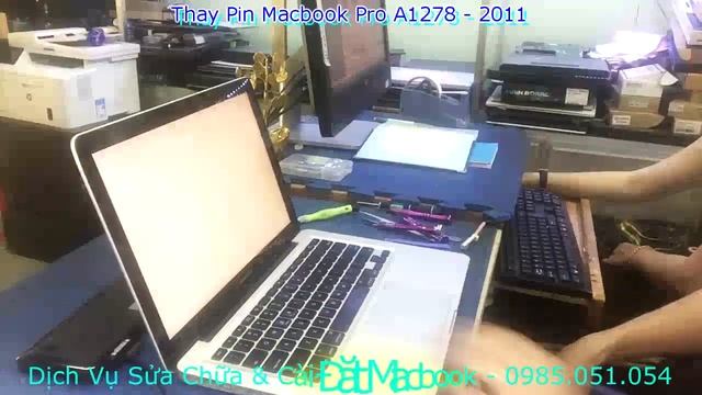 Thay pin Macbook Pro A1278 - 2011 смотреть онлайн