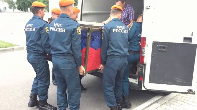 Самый большой флаг России (1052 м2) смотреть онлайн