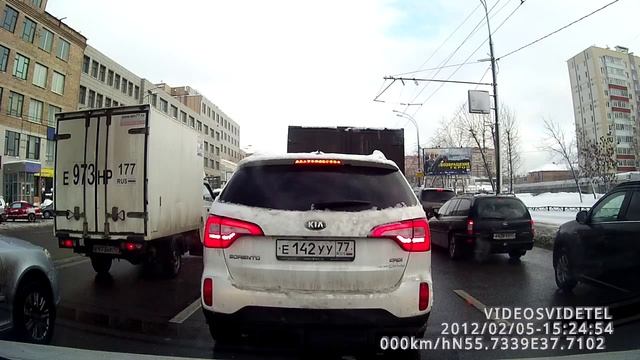 Видеорегистратор ВИДЕОСВИДЕТЕЛЬ 3605 FHD / 3610 FHD G смотреть онлайн