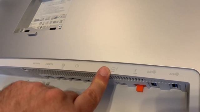 Unboxing the DellUP3221Q UltraSharp HDR monitor смотреть онлайн