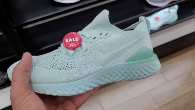 Finding Some Js @ Los Cerritos Center Mall [Sneaker Shopping] смотреть онлайн