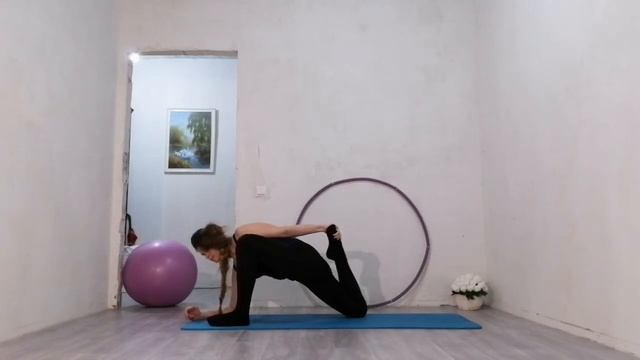 ?Stretching. Растяжка. Красивая осанка. Сила воли. Сила уверенности. Действуй. ? смотреть онлайн