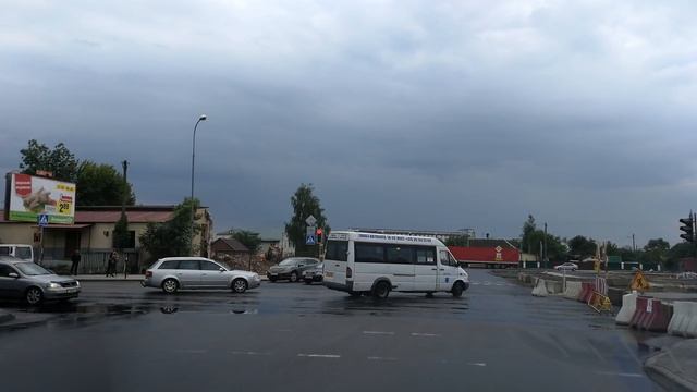 На ул. Брестских дивизий в Бресте изменили схему движения транспорта смотреть онлайн