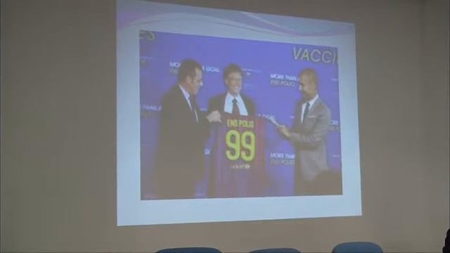 Ebola, il giornalista Guglielmo Pepe: "Inutile allarmismo" смотреть онлайн