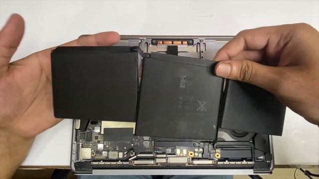 Easy Battery replacement MacBookPro [model-A2141] #macbookpro #viral #like #viralvideo #technology смотреть онлайн