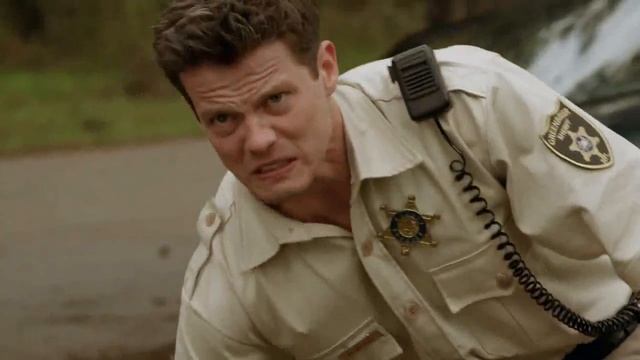 Wrong Turn 5 UNRATED Killing the Police man смотреть онлайн