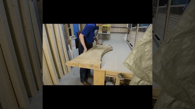 Столешница из дерева КАРАГАЧ своими руками #shorts смотреть онлайн