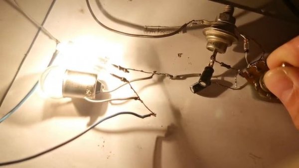 Диммер 0-12В на мощном тиристоре КУ202